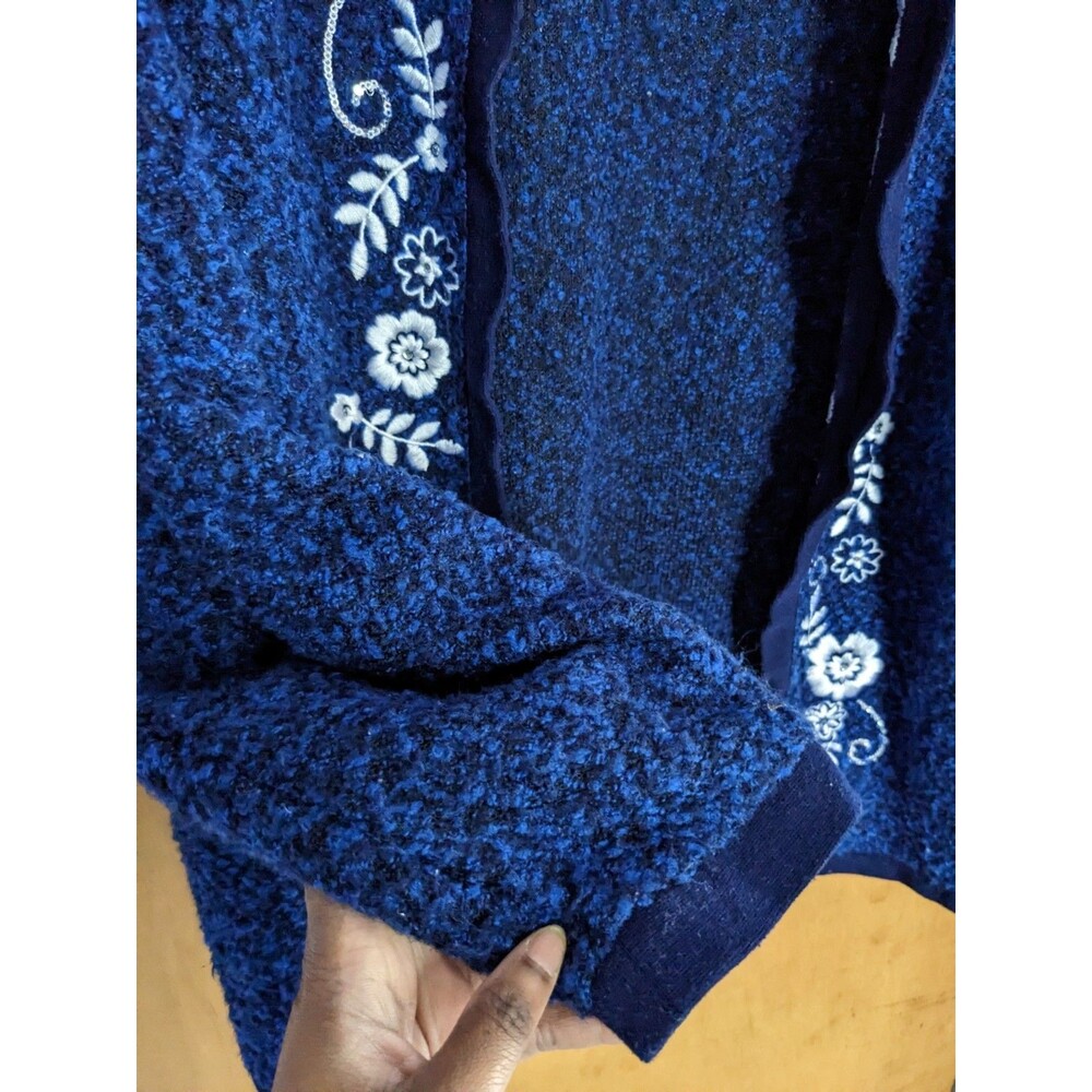 C. D. Daniels Women's Open Cardigan Blue Floral Embroidered Size 2X Grandmacore - Picture 5 of 8